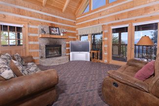 Pigeon Forge Mountain Cabin Rental Livingroom Area